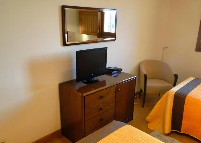 Casa Cortes Em Melgaco Feriehus Sao Paio (Viana do Castelo)