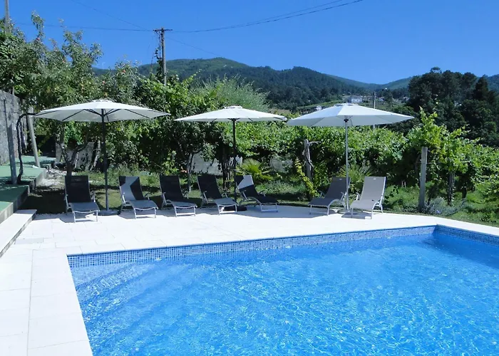 Casa Cortes Em Melgaco *