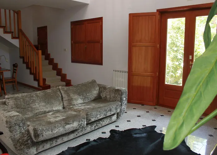 Casa Cortes Em Melgaco *