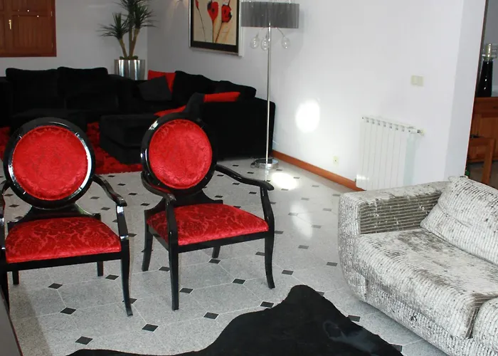Casa Cortes Em Melgaco Дом отдыха *